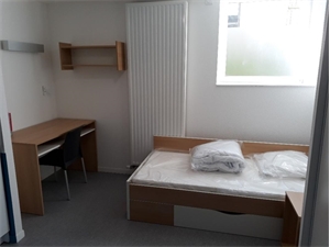 t1 bis à la location -   01100  OYONNAX, surface 19 m2 location t1 bis - UBI441687815